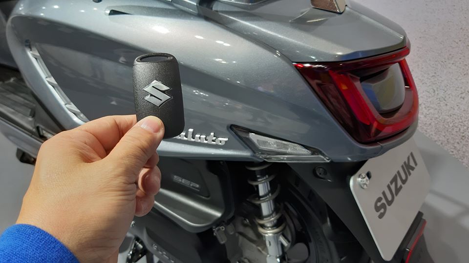 suzuki saluto