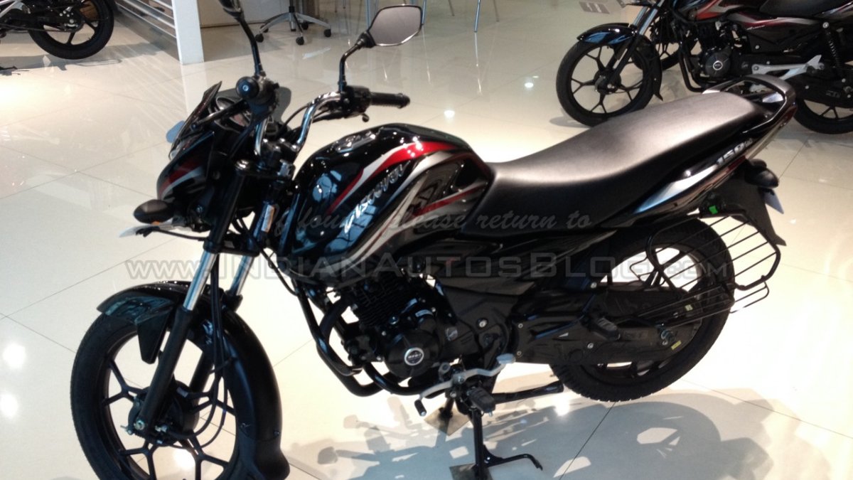 Bajaj best sale 150 s