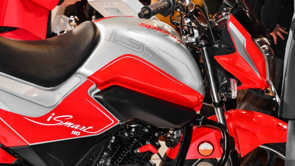 hero splendor ismart connected concept