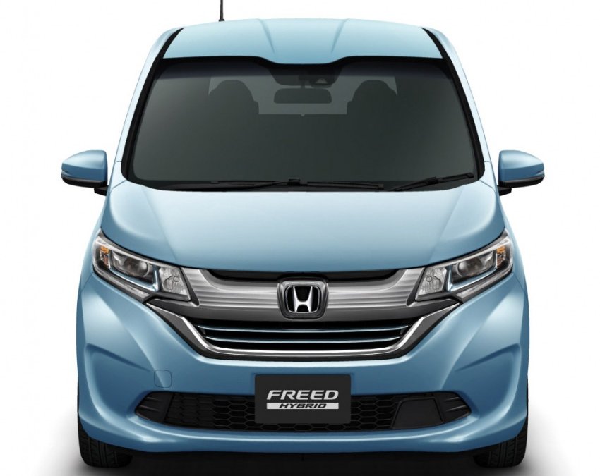 16 Honda Freed Mini Mpv Launched In Japan