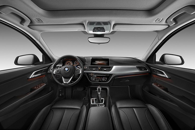  Revelado oficialmente el interior del BMW Serie Sedan
