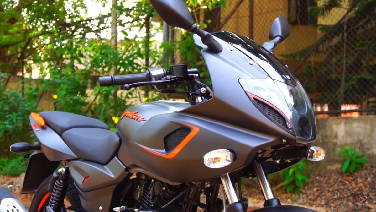 Pulsar 180f bs6 on deals road price