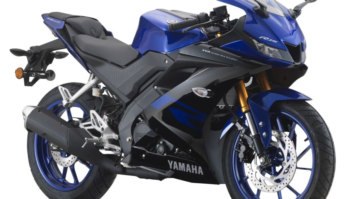 2019 Yamaha Yzf R15 V3 0 Gets Three New Colours In Malaysia Priced At Inr 2 03 Lakh