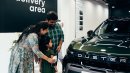 Renault Duster Deliveries Begin in India; New ‘new’R’ Store Opens
