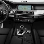 2014 BMW M5 interior