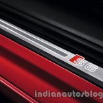 Audi-S6-door-sill