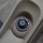 Nissan Terrano external mirror adjustment knob