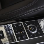2013 Range Rover Hybrid center console