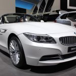 BMW Z4 Pure Fusion Design front three quarters view at NAIAS 2014