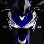 Yamaha YZF-R25 front low res official image