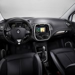 2015 Renault Captur Pure edition press shot dashboard