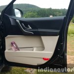 2015 Mahindra XUV500 (facelift) door panel review