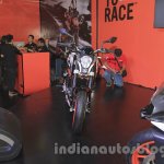 KTM Duke 250 front view at the Indonesia International Motor Show 2015 (IIMS 2015)