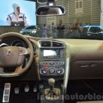 2016 DS 4 dashboard at the 2015 IAA