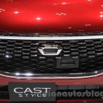 Daihatsu Cast Style grille at the 2015 Tokyo Motor Show