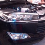 2016 Toyota Innova headlight Black snapped