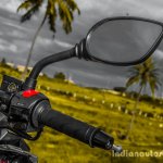 Mahindra Mojo black rear view mirror review