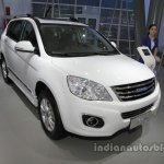 Haval H6 front three quarters right side at Auto China 2016