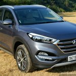 2016 Hyundai Tucson front quarter diesel Review