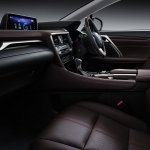 Lexus RX 450h interior