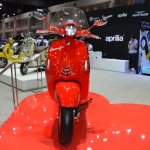 Vespa 946 RED front at 2017 Thai Motor Expo
