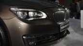 2013 BMW 7 Series headlamps