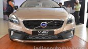 front of the Volvo V40 Cross Country