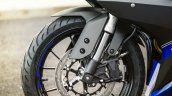 2014 Yamaha YZF-R125 inverted rod front suspension detail press shot