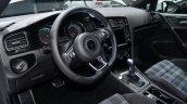 VW Golf GTE dashboard - Geneva Live