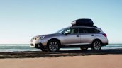 2015 Subaru Outback side press shot