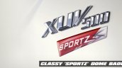 Mahindra XUV500 Sportz badge