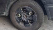 Fiat 500X SUV spied alloy wheel