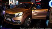 Lada X-Ray Concept 2 front left three quarters at Moscow Motor Show 2014