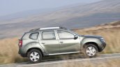2015 Dacia Duster for UK side press image