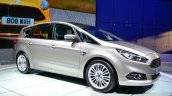 2015 Ford S-Max front three quarter at the 2014 Paris Motor Show