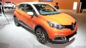 Renault Captur at the 2014 Indonesia International Motor Show front quarters