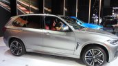 2015 BMW X5 M side at the 2014 Los Angeles Auto Show
