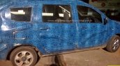 Renault Lodgy side spied in India