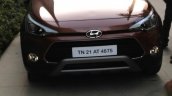 Hyundai i20 Active grille and headlamp