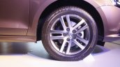 VW Jetta facelift Launch Mumbai alloy wheel