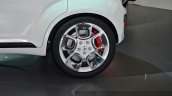 Suzuki iM-4 concept alloy wheel at 2015 Geneva Motor Show