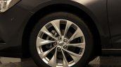 2016 Buick Verano official image wheel