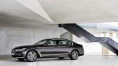 2016 BMW 7 Series side unveiled in Munich