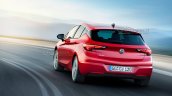 2016 Opel Astra rear leaked