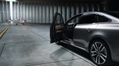 2016 Renault Talisman with door open unveiled