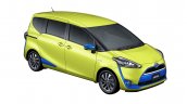 2016 Toyota Sienta front three quarter in air yellow with blue accents unveiled in Japan