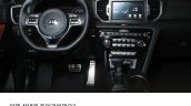 2016 Kia Sportage (Korea spec) steering wheel and infotainment from the launch