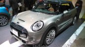 2016 Mini Convertible front quarters at the 2015 Tokyo Motor Show