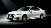 Toyota Crown Athlete front three quarter official