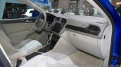 VW Tiguan GTE concept interior at the 2015 Tokyo Motor Show
